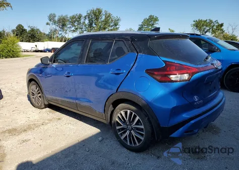2021 Nissan Kicks Sv z USA, uszkodzony, nr VIN 3N1CP5CV3ML471035
